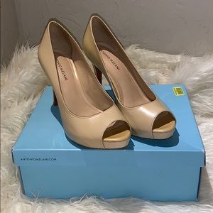 Antonio Melani Nude heels